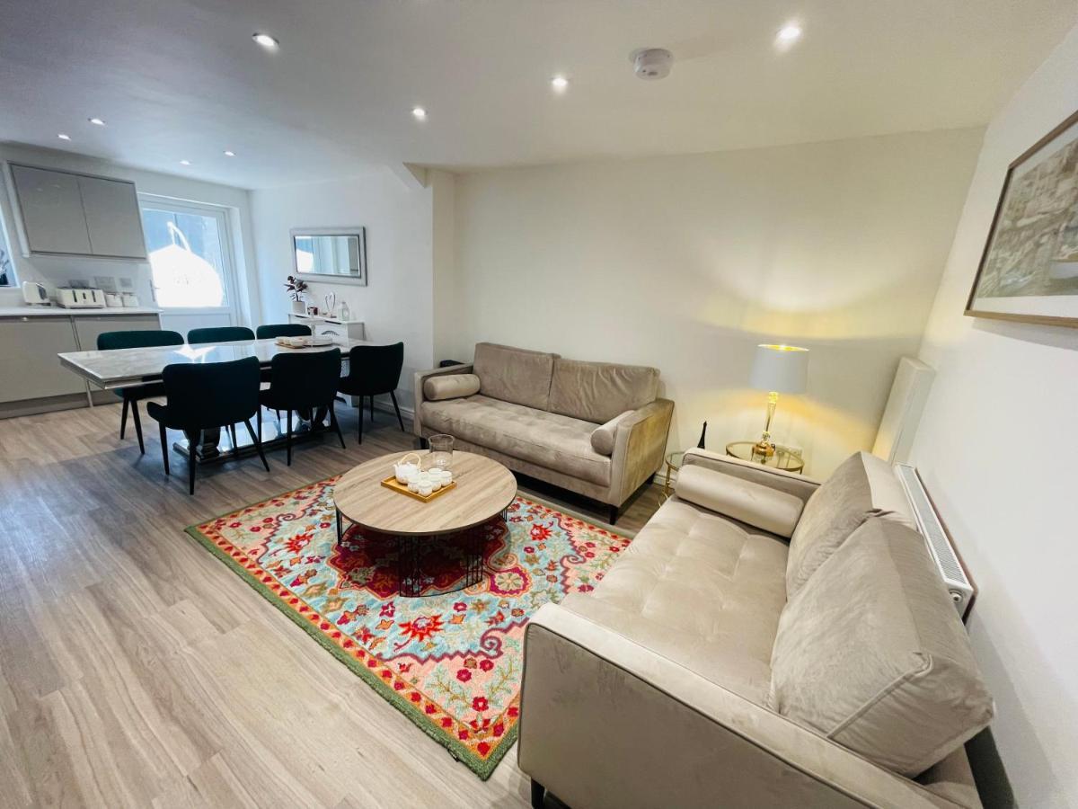 Riverside Premium En Suite Double Room E14 ロンドン エクステリア 写真